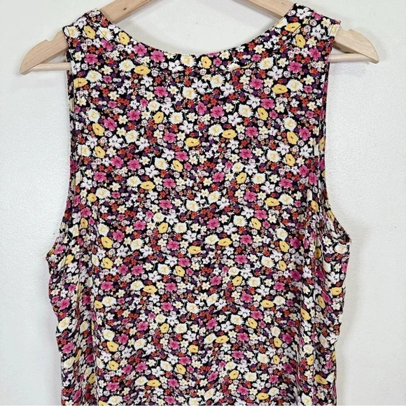 Sanctuary Craft Sleeveless Floral-Print Top - Picture 14 of 16
